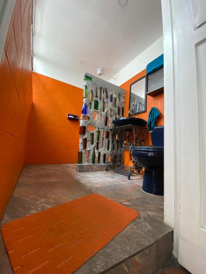 Hostal Casa Las Tias 메딜린 외부 사진