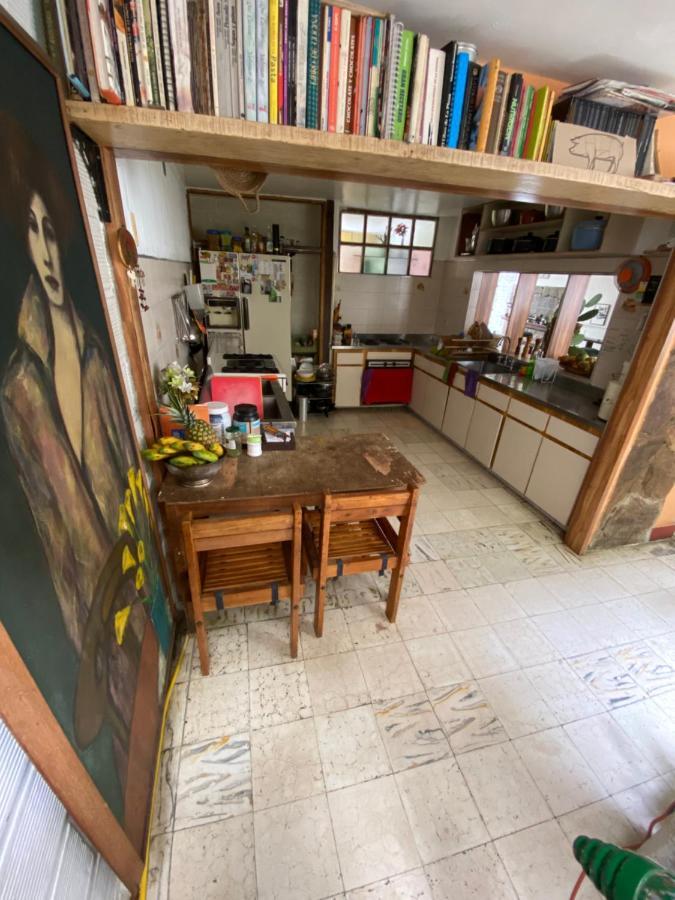 Hostal Casa Las Tias 메딜린 외부 사진